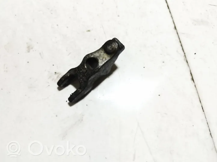 Opel Signum Fuel Injector clamp holder 