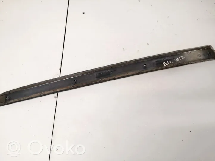 Volkswagen Polo IV 9N3 Rear door trim (molding) 6q4853754a