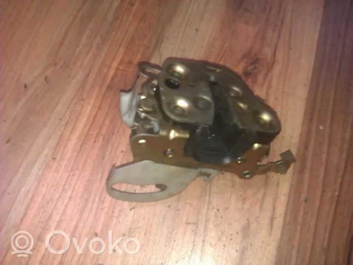 Opel Combo B Front door lock 