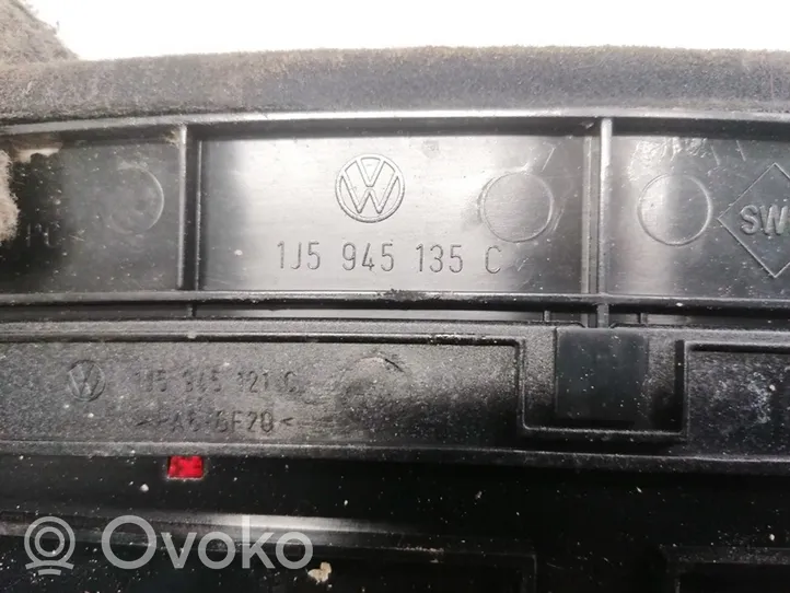 Volkswagen Bora Third/center stoplight 1J5945135C
