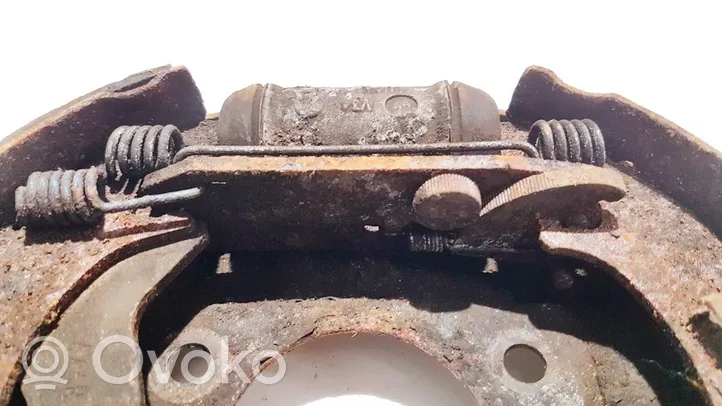 Rover 414 - 416 - 420 Klocki hamulcowe hamulca ręcznego / postojowego 