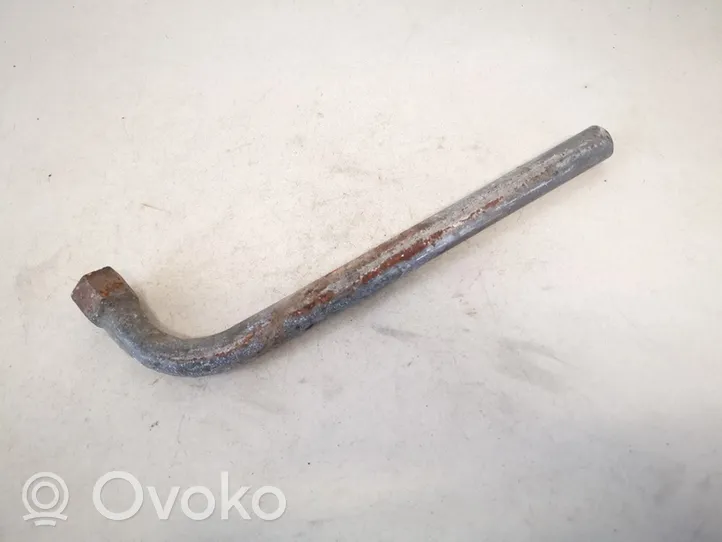 Audi A6 S6 C4 4A Wheel nut wrench 171012219a