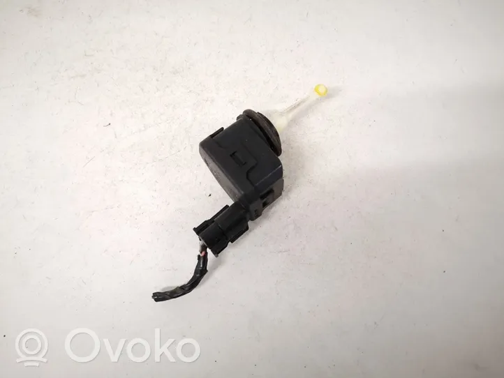 Volvo S40, V40 Motor de ajuste de nivel del faro delantero 00787831