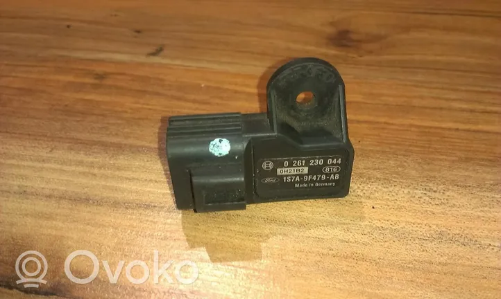 Ford Mondeo Mk III Sensore di pressione 0261230044