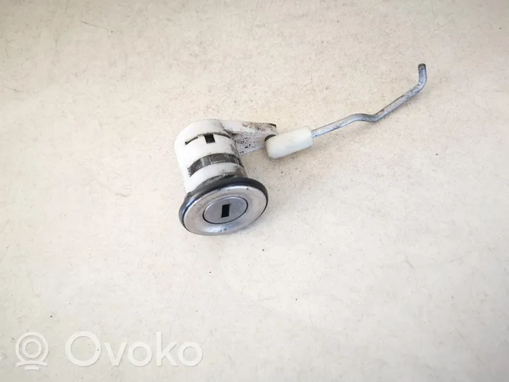 Fiat Punto (188) Front door lock (next to the handle) a602