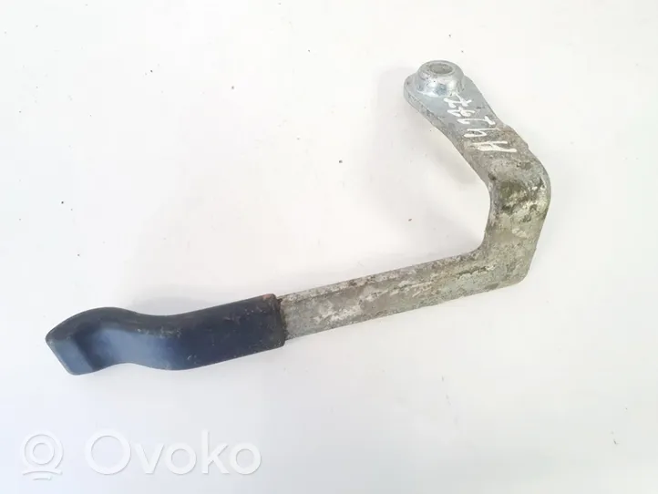 Opel Astra H Engine bonnet (hood) release handle 