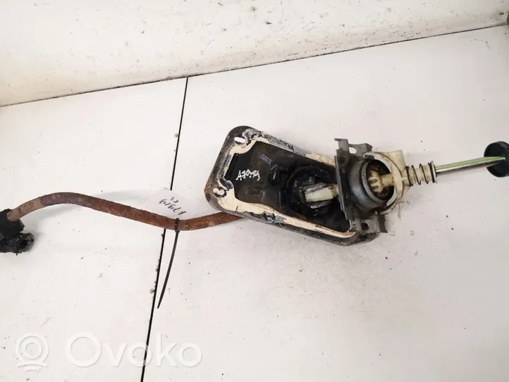 Audi 80 90 S2 B4 Gear selector/shifter (interior) 