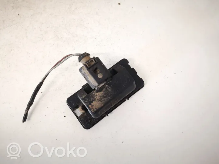 Seat Cordoba (6K) Lampa oświetlenia tylnej tablicy rejestracyjnej 1m6943021