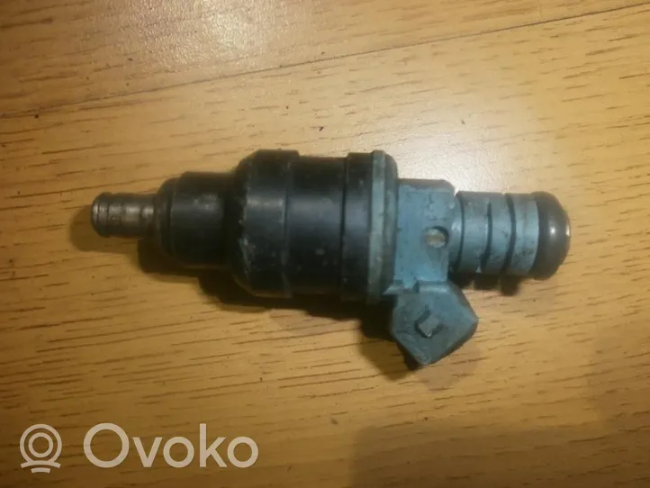 BMW 5 E34 Fuel injector 0280150716