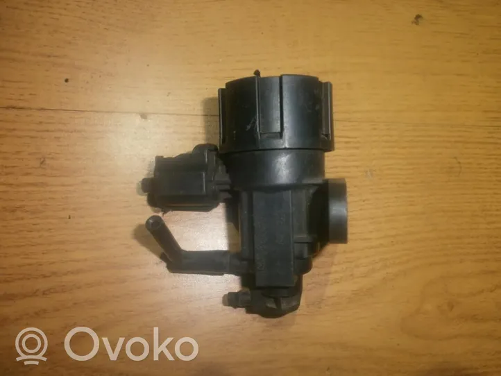 Rover 214 - 216 - 220 Turboahtimen magneettiventtiili WAW100010