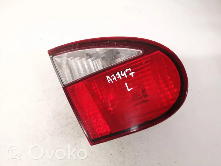 Daewoo Lanos Lampy tylnej klapy bagażnika 0350011083