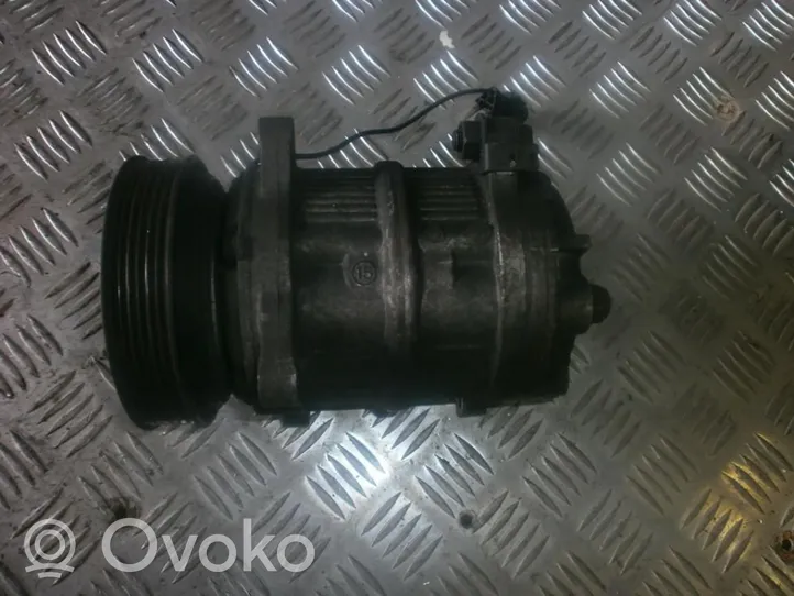 Volvo S40, V40 Ilmastointilaitteen kompressorin pumppu (A/C) 663A627495
