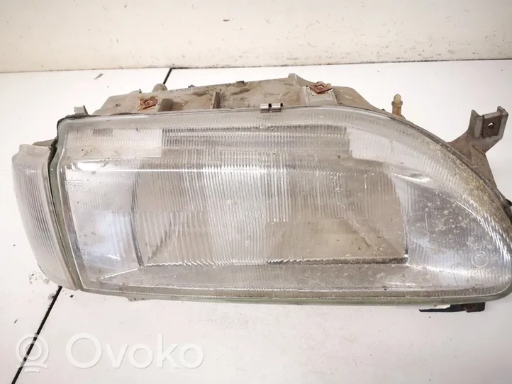 Renault 19 Phare frontale 084763