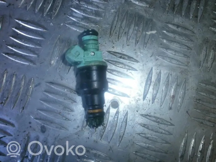 BMW 5 E34 Injecteur de carburant 0280150415