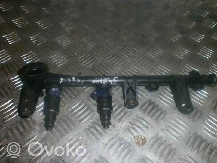 Renault Megane I Fuel main line pipe 866313