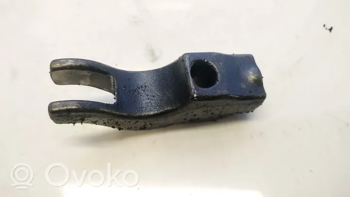 Opel Meriva A Fuel Injector clamp holder 