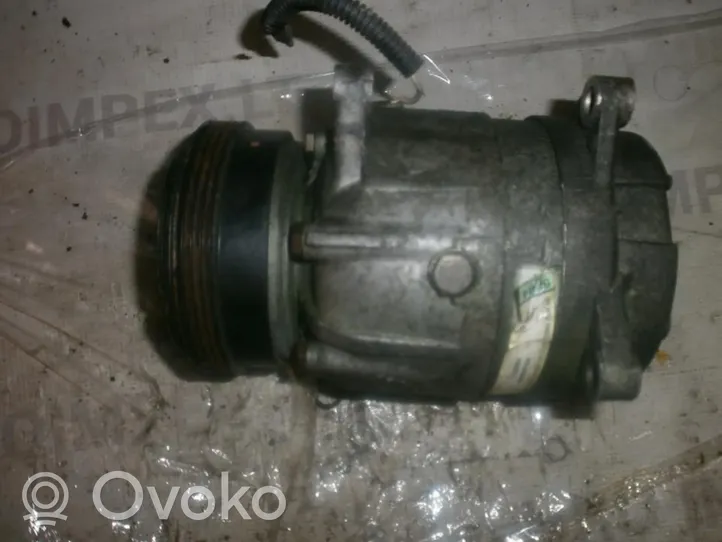 Renault Megane I Air conditioning (A/C) compressor (pump) 7700273320