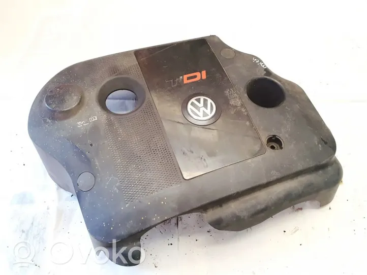 Volkswagen PASSAT B5 Engine cover (trim) 038103925ae