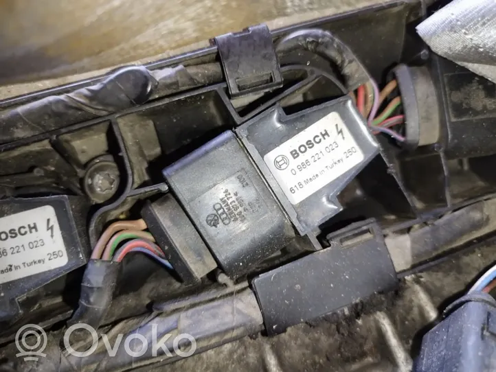 Volkswagen Touran I High voltage ignition coil 0986221023