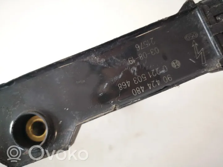 Opel Astra H Cewka zapłonowa wysokiego napięcia 90424480