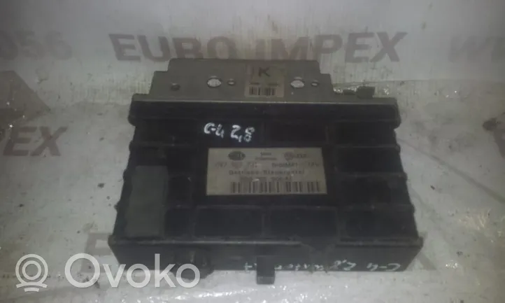 Audi 100 S4 C4 Module de contrôle de boîte de vitesses ECU 097927731