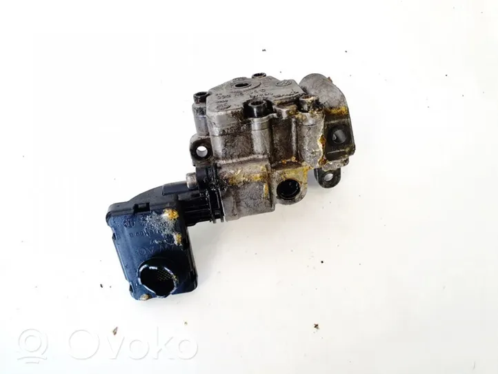 Audi A4 S4 B7 8E 8H Pompe à huile 03g115105c