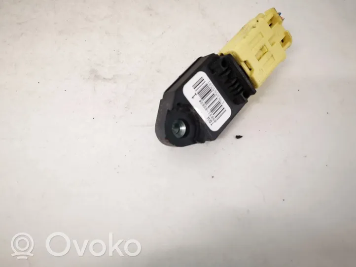 Toyota Avensis T250 Sensore d’urto/d'impatto apertura airbag 8983102020