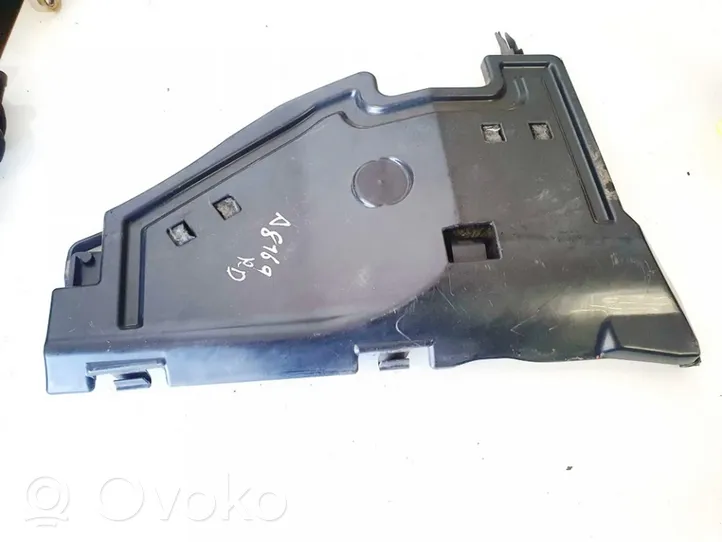 Toyota Yaris Inne części wnętrza samochodu 556070d010