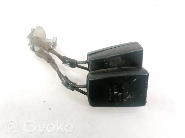 Volkswagen Polo IV 9N3 Boucle de ceinture de sécurité arrière 6Q0857488E