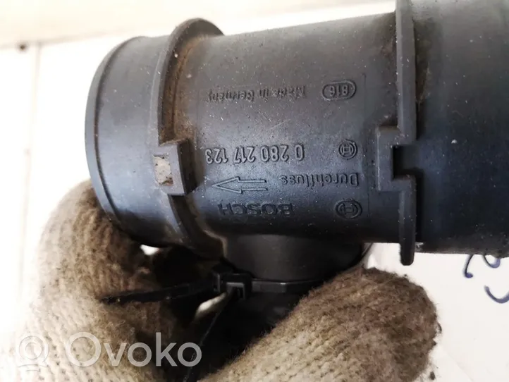 Opel Corsa B Mass air flow meter 0280217123