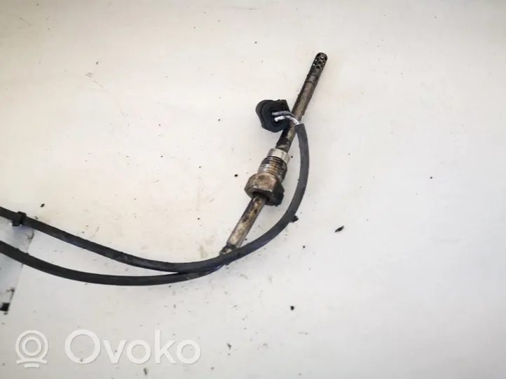 Mercedes-Benz ML W164 Abgastemperatursensor a0051531128