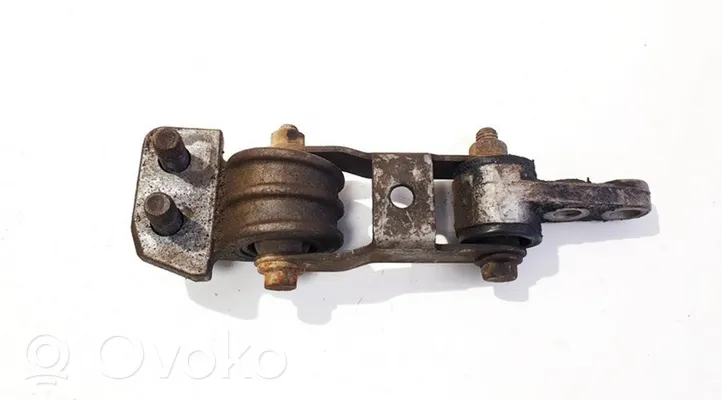 Volvo V70 Engine mount bracket 30680750