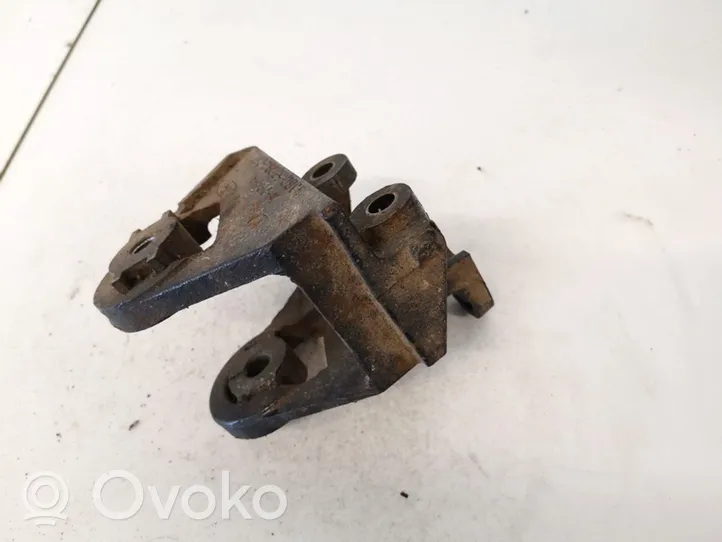 Ford Mondeo MK II Supporto di montaggio del motore 93bb6p092cf