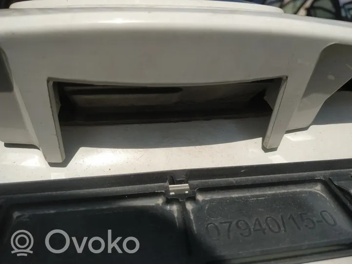 Toyota Verso Poignée extérieure de hayon arrière 
