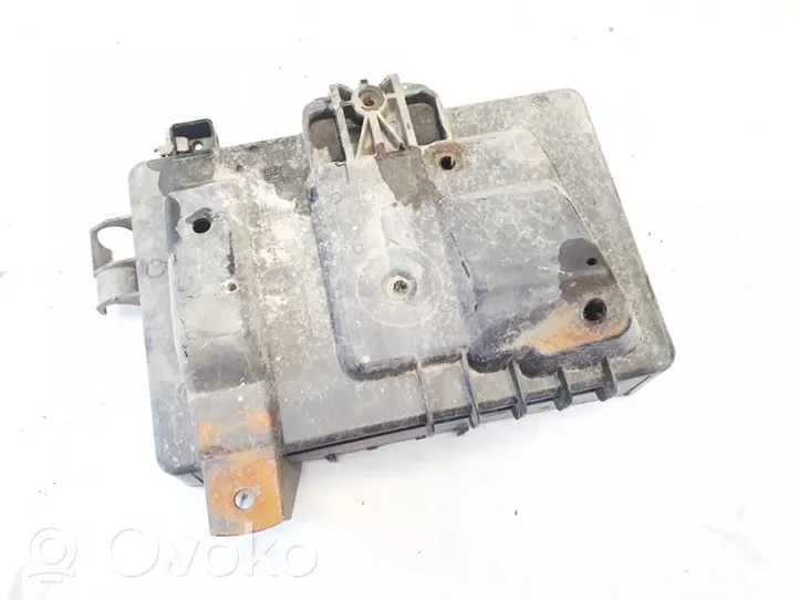 Opel Zafira A Support boîte de batterie 24449812