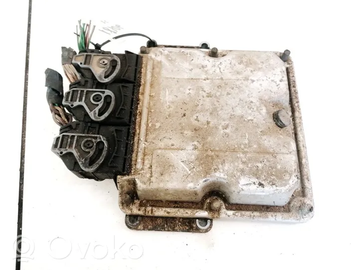 Renault Vel Satis Sterownik / Moduł ECU 8200211711