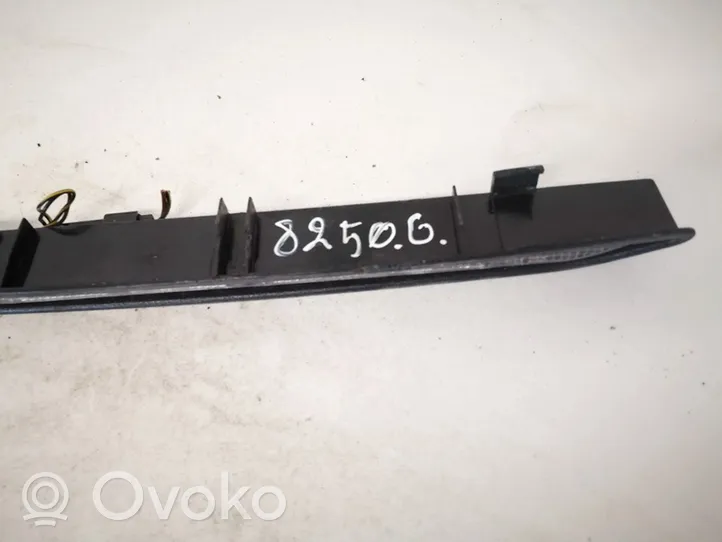 Opel Zafira A Trzecie światło stop 0069907