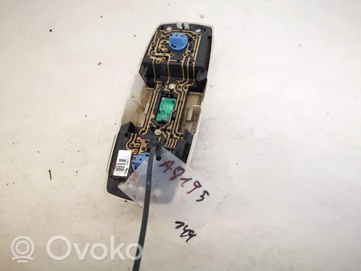 Volvo S80 Lampka podsufitki tylna 39859712