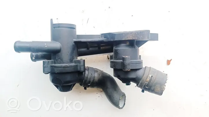 Volkswagen PASSAT B6 Heater radiator pipe/hose 03C121026H