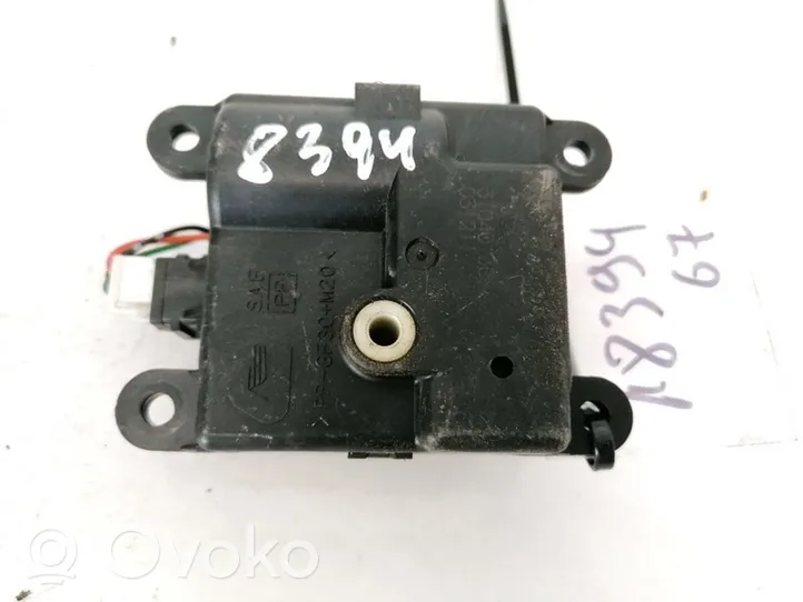 Nissan Primera Air flap motor/actuator 3T04030820