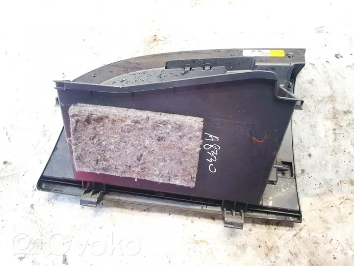 Peugeot 4007 Glove box 8006a021