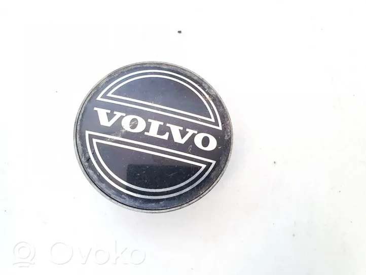 Volvo S40, V40 Gamyklinis rato centrinės skylės dangtelis (-iai) 30638643a