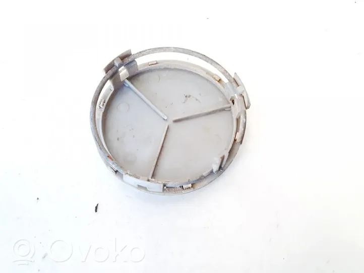 Mercedes-Benz C W202 Original wheel cap 2204000125