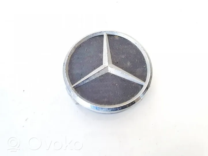 Mercedes-Benz C W202 Dekielki / Kapsle oryginalne 2204000125