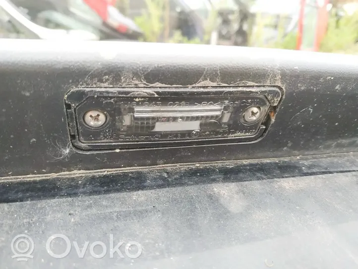 Volkswagen Polo III 6N 6N2 6NF Kennzeichenbeleuchtung 