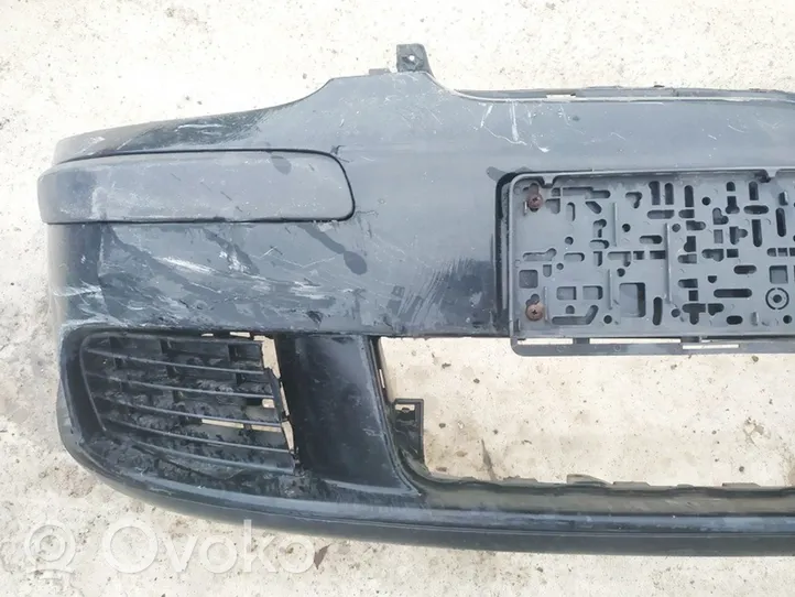 Volkswagen Golf V Paraurti anteriore juodas