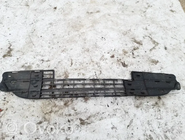 Citroen Xsara Picasso Front bumper lower grill 9638951480