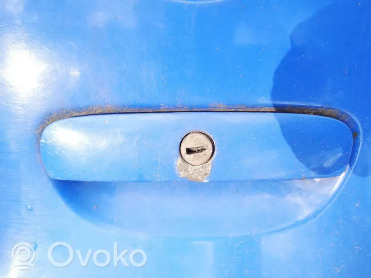 Volkswagen Polo IV 9N3 Takaluukun ulkopuolinen lukko 