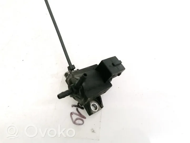 Toyota Avensis T250 Solenoidinis vožtuvas 258600R010