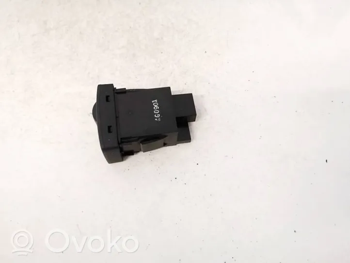 Honda CR-V Headlight level height control switch m31062